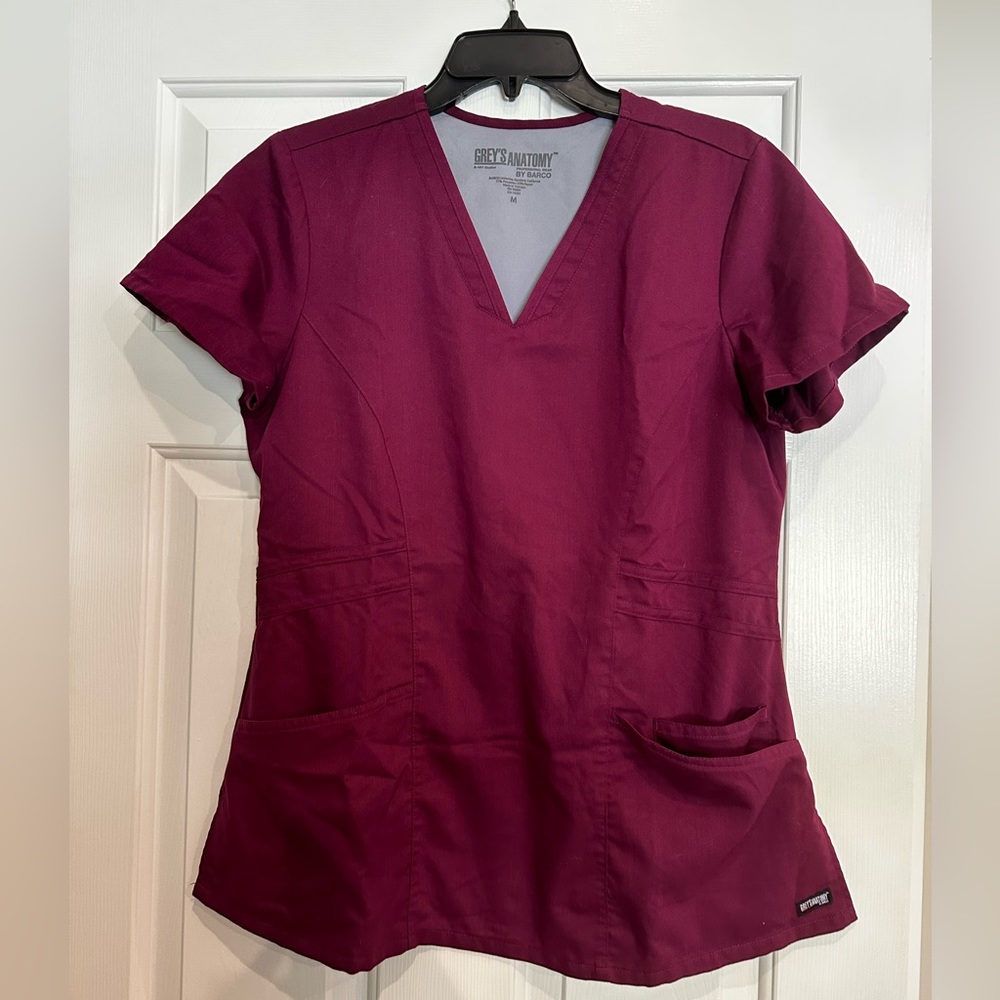 Greys anatomy magenta scrub top